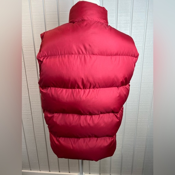 L.L. Bean Red Puffer Vest Size unknown measurement’s in photos - Picture 2 of 10